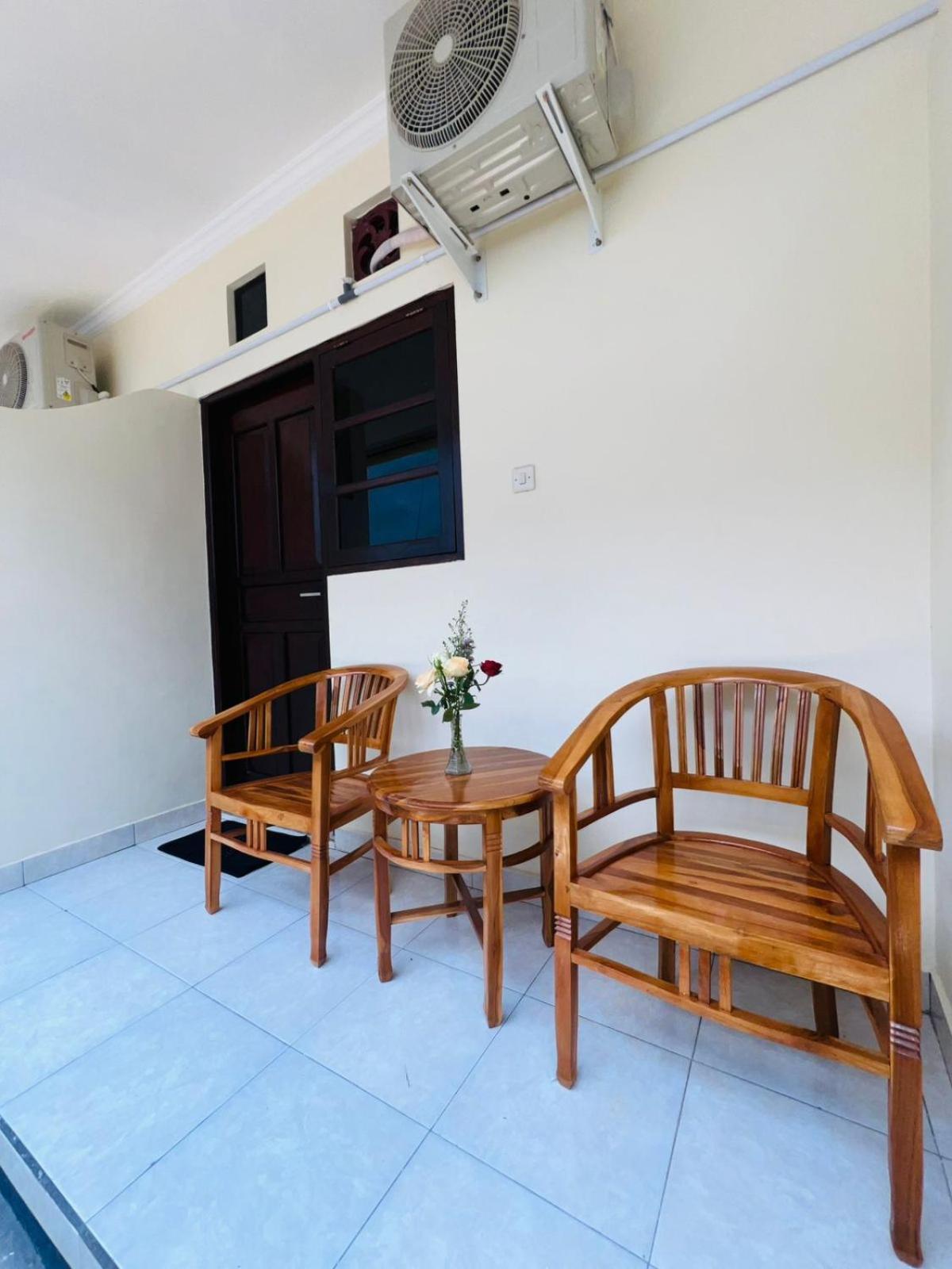 Zigiz Lovina Hostel Екстериор снимка