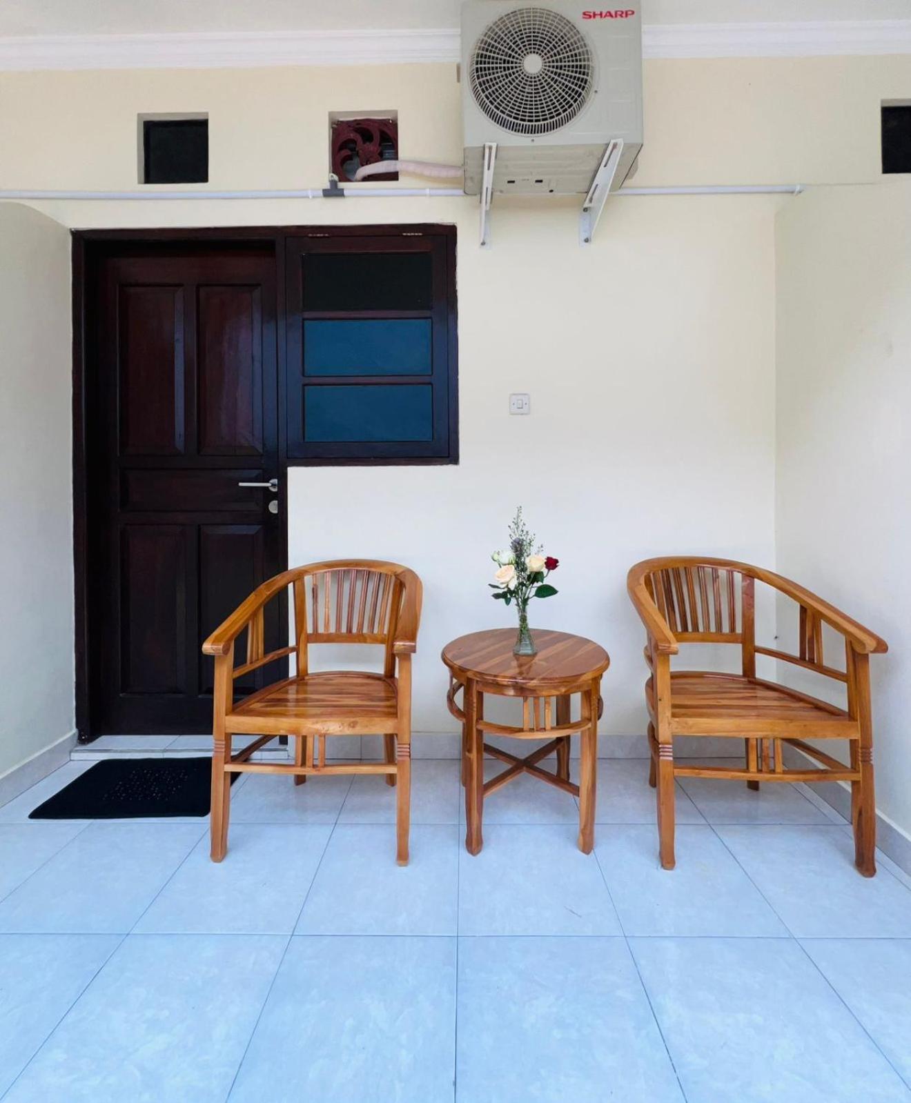 Zigiz Lovina Hostel Екстериор снимка